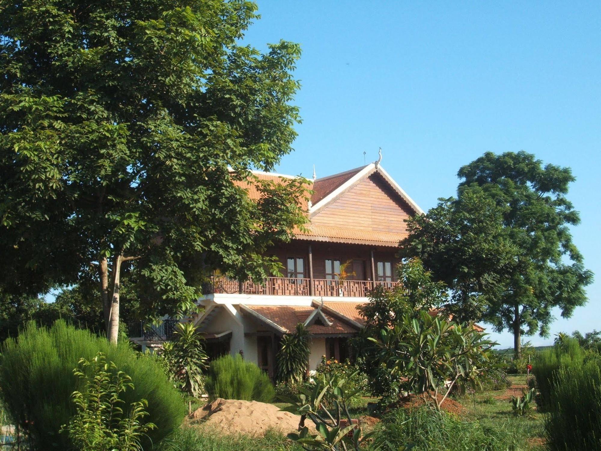 Green Plateau Lodge Banlung Ngoại thất bức ảnh